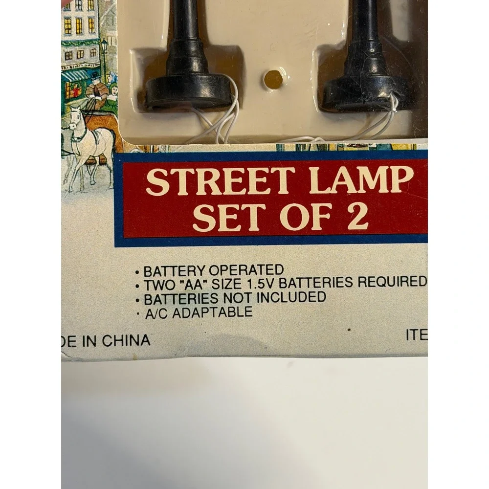 VTG Lemax Dickensvale Street Lamp Set of 2 Black Christmas Village Decor 14013 - Picture 4 of 5